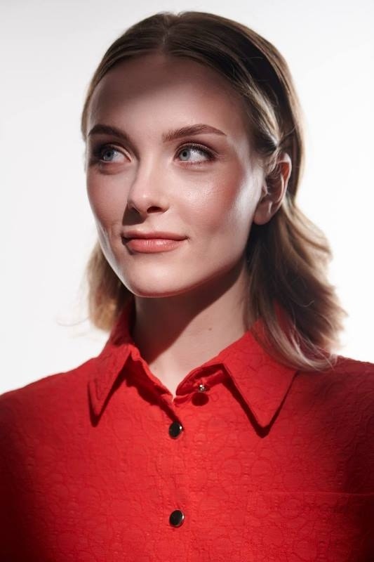 ELVIRA Skymodels Agency