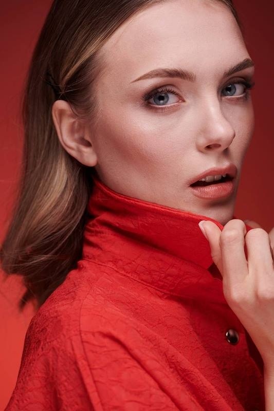 ELVIRA Skymodels Agency