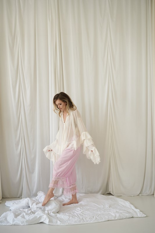 ELVIRA Skymodels Agency