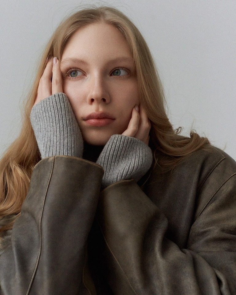 SNEZHANA Skymodels Agency