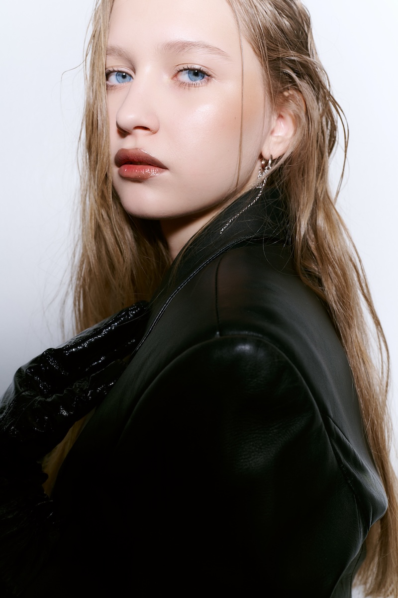 ANASTA CH Skymodels Agency