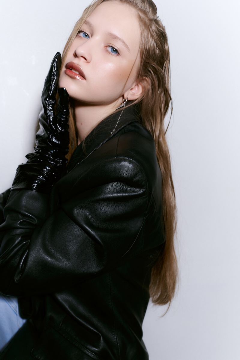 ANASTA CH Skymodels Agency